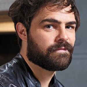 تصویر هنرمند Peter Lanzani تصویر هنرمند Peter Lanzani