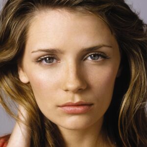 تصویر هنرمند Mischa Barton تصویر هنرمند Mischa Barton