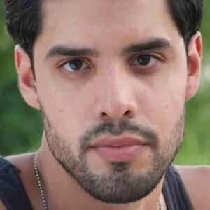 تصویر هنرمند Esteban Benito تصویر هنرمند Esteban Benito