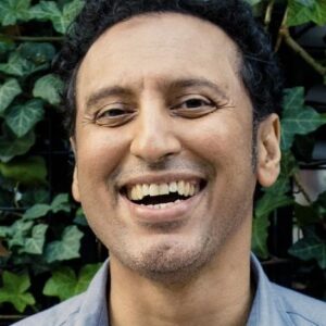 تصویر هنرمند Aasif Mandvi