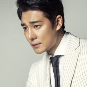 تصویر هنرمند Lee Tae-gon تصویر هنرمند Lee Tae-gon