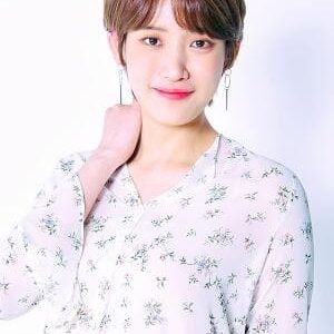 تصویر هنرمند Hong Seo-young تصویر هنرمند Hong Seo-young