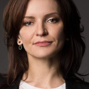 تصویر هنرمند Elvira Dmitrievskaya تصویر هنرمند Elvira Dmitrievskaya