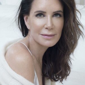 تصویر هنرمند Lois Robbins تصویر هنرمند Lois Robbins