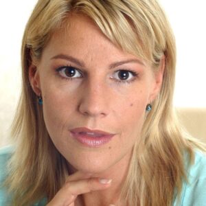 تصویر هنرمند Sophie Schütt تصویر هنرمند Sophie Schütt