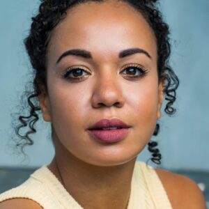 تصویر هنرمند Courtney-Mae Briggs