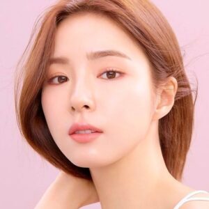 تصویر هنرمند Shin Se-kyung تصویر هنرمند Shin Se-kyung