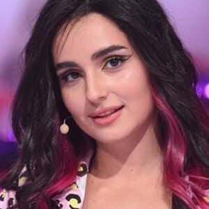 تصویر هنرمند Anna Trincher تصویر هنرمند Anna Trincher