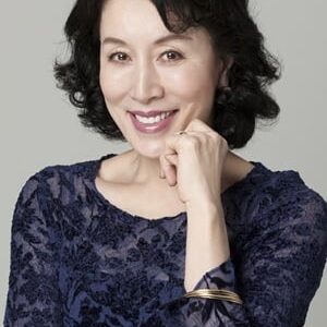 تصویر هنرمند Atsuko Takahata