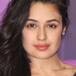 تصویر هنرمند Yuvika Chaudhary