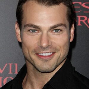 تصویر هنرمند Shawn Roberts