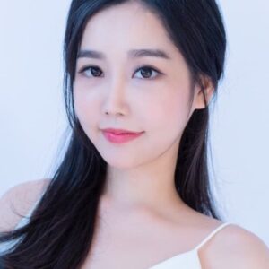 تصویر هنرمند Lee Song-yi تصویر هنرمند Lee Song-yi