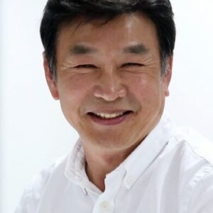 تصویر هنرمند Kil Yong-woo تصویر هنرمند Kil Yong-woo