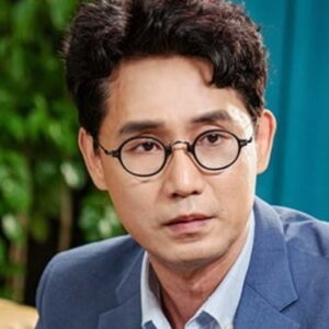 تصویر هنرمند Kim Yong-hee تصویر هنرمند Kim Yong-hee