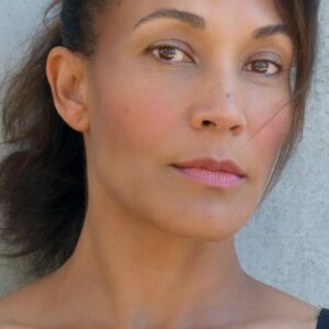 تصویر هنرمند Rachel Luttrell تصویر هنرمند Rachel Luttrell