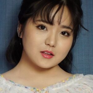 تصویر هنرمند Wang Yimiao