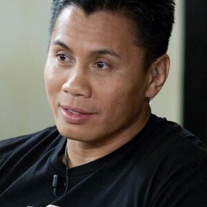 تصویر هنرمند Cung Le