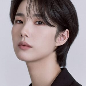 تصویر هنرمند Jeong Ga-hee تصویر هنرمند Jeong Ga-hee