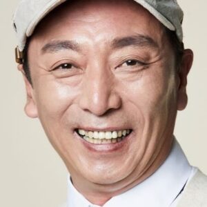 تصویر هنرمند Yum Dong-hun