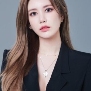 تصویر هنرمند Qri تصویر هنرمند Qri
