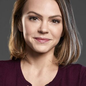 تصویر هنرمند Aimee Teegarden