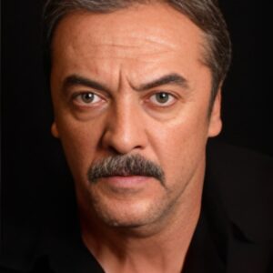 تصویر هنرمند Mesut Akusta