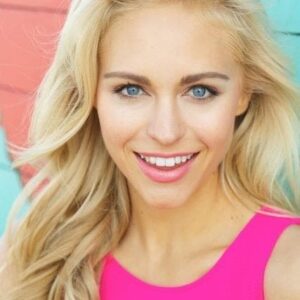 تصویر هنرمند Lindsey Sporrer تصویر هنرمند Lindsey Sporrer