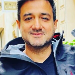 تصویر هنرمند Siddharth Anand تصویر هنرمند Siddharth Anand