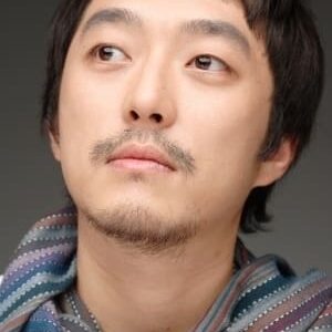 تصویر هنرمند Lee Ho-young