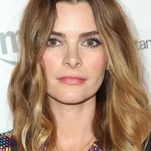 تصویر هنرمند Kelly Oxford تصویر هنرمند Kelly Oxford