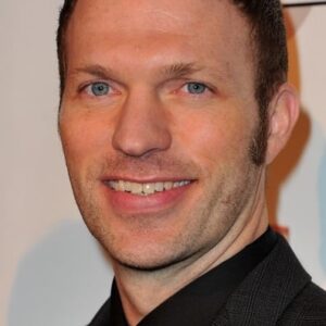 تصویر هنرمند Travis Knight