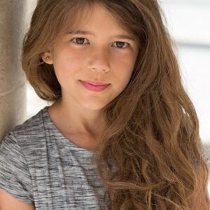 تصویر هنرمند Lexie Benbow-Hart تصویر هنرمند Lexie Benbow-Hart