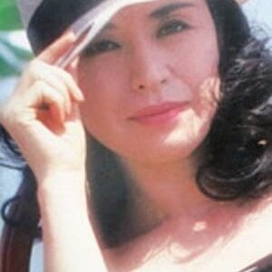 تصویر هنرمند Kayo Matsuo تصویر هنرمند Kayo Matsuo