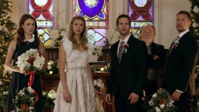 Teaser for Christmas Wedding Planner