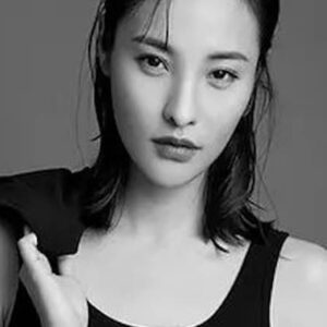 Photo of artist Lexuan Lin