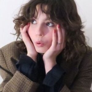 Photo of artist Mitty Hazanavicius