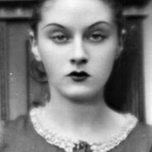Rena Mandel